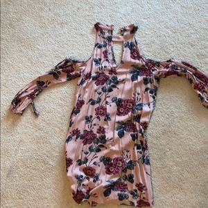 Shoulderless summer dress